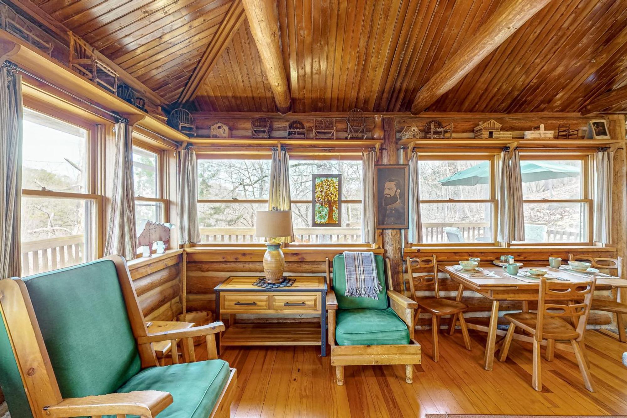 Lake Lucerne - Treehouse Cabin #01 尤里卡斯普林斯 外观 照片