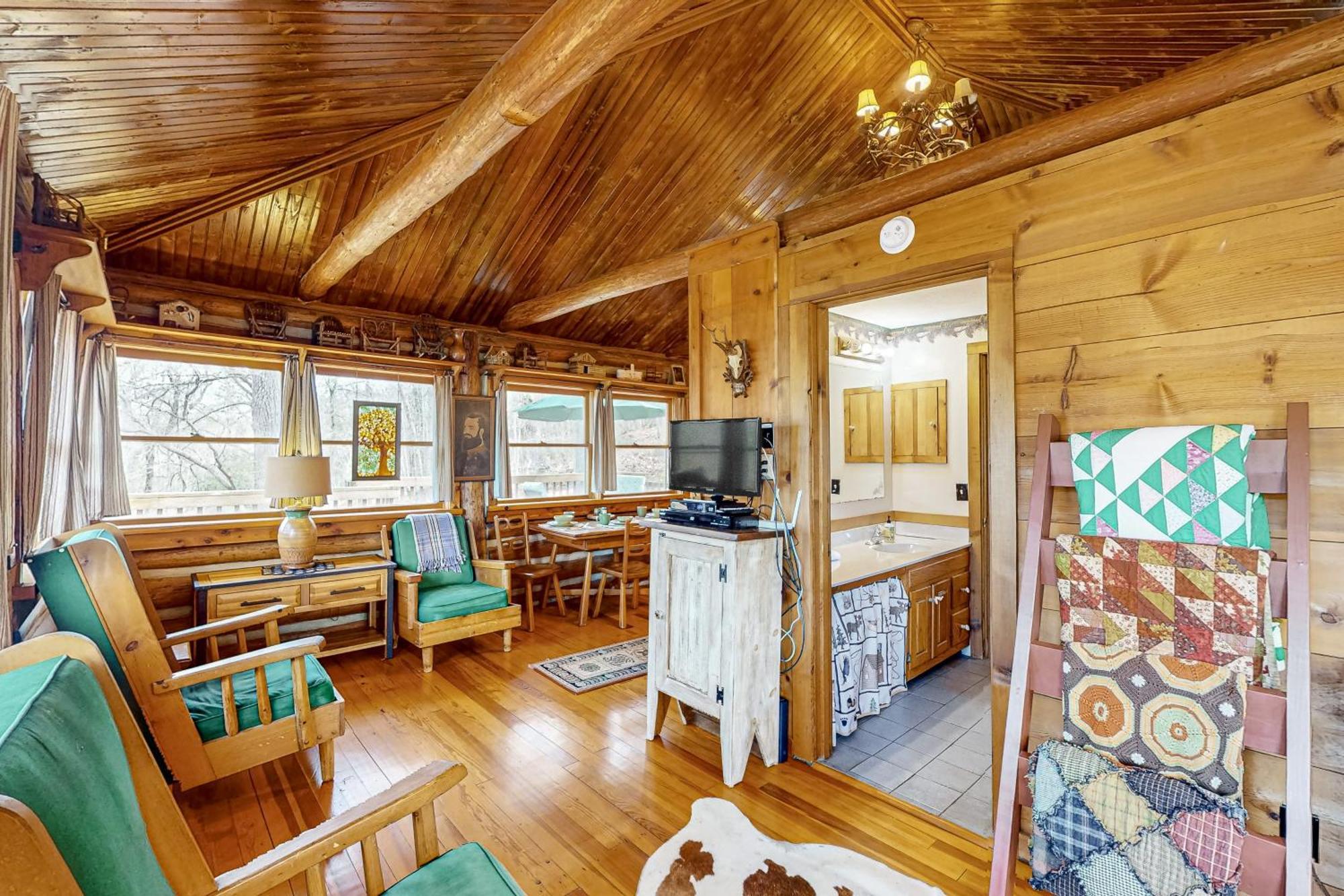 Lake Lucerne - Treehouse Cabin #01 尤里卡斯普林斯 外观 照片
